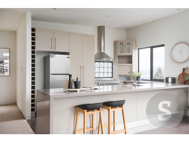 1/72 Riverside Drive, Riverside TAS 7250