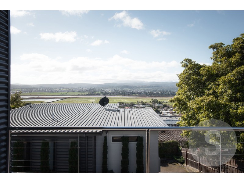 1/72 Riverside Drive, Riverside TAS 7250