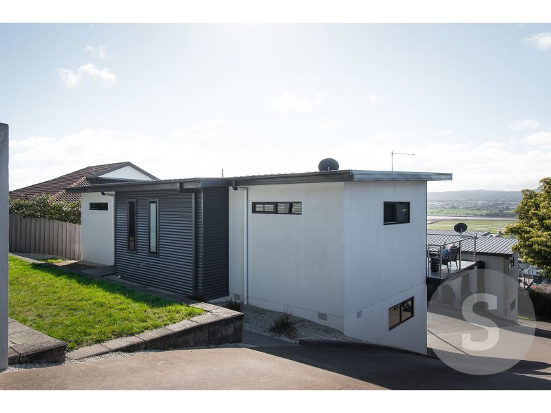 1/72 Riverside Drive, Riverside TAS 7250