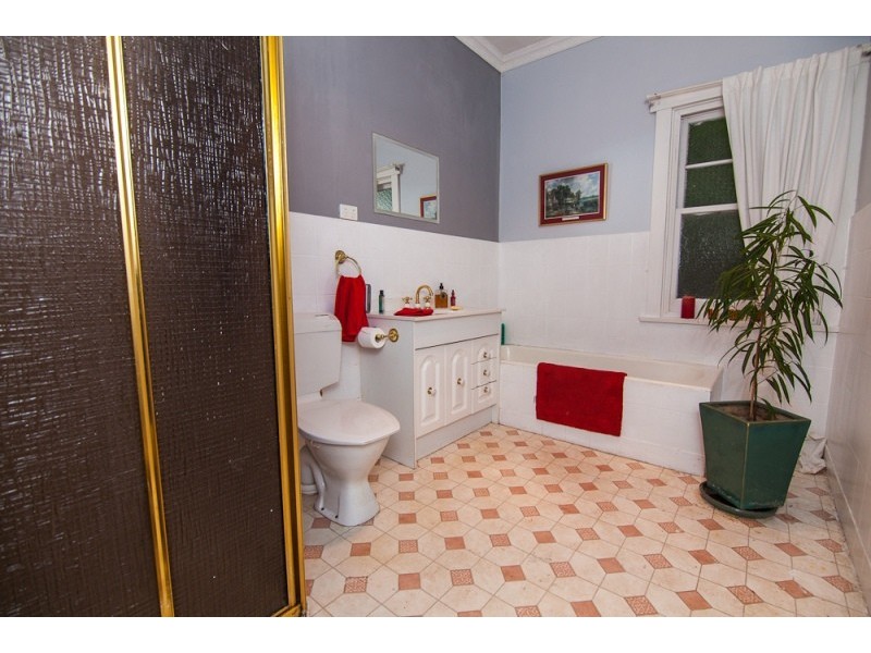33 Robin Street, Newstead TAS 7250