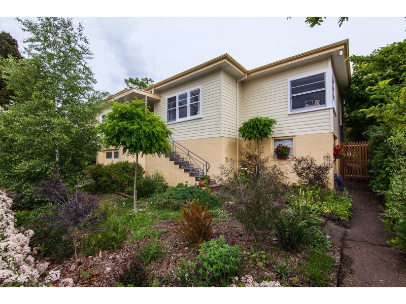 33 Robin Street, Newstead TAS 7250