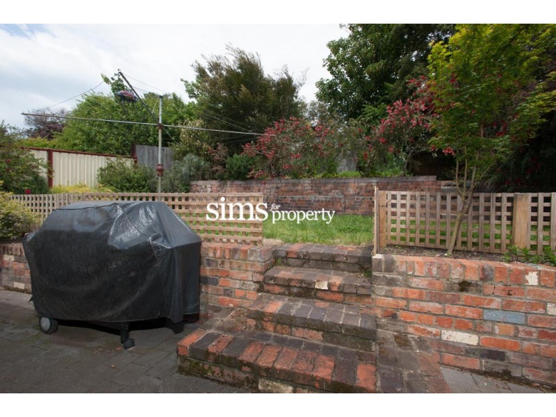32 Racecourse Crescent, Launceston TAS 7250