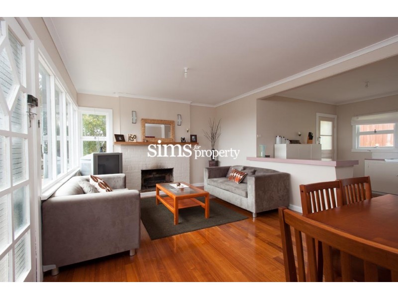 30 Beach Crescent, Greens Beach TAS 7270