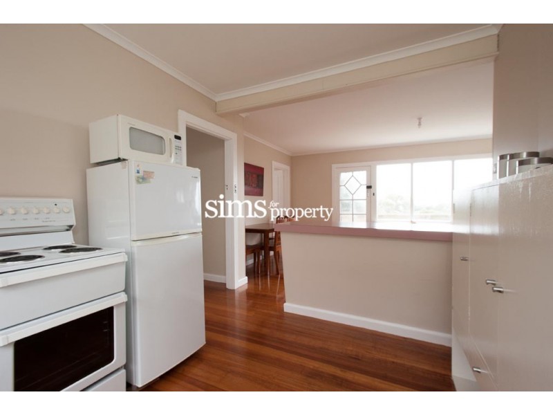 30 Beach Crescent, Greens Beach TAS 7270