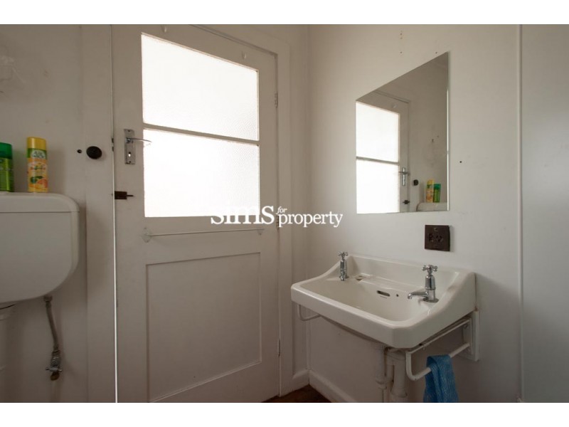 30 Beach Crescent, Greens Beach TAS 7270