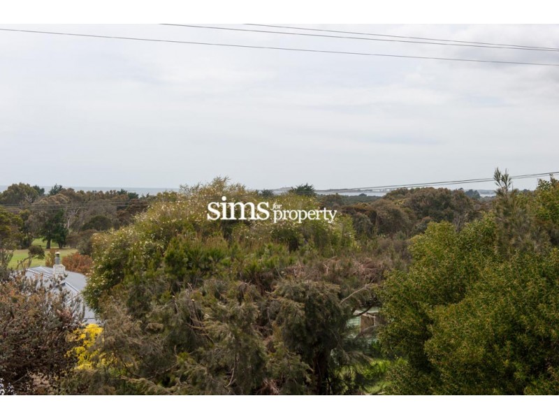 30 Beach Crescent, Greens Beach TAS 7270