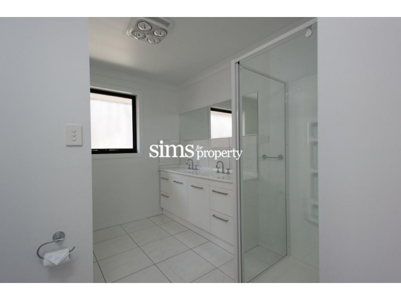 1/5 Chevron Place, Riverside TAS 7250