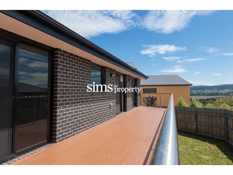 1/5 Chevron Place, Riverside TAS 7250
