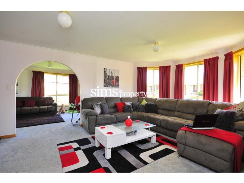 2,6,17 86 Cherry Road, Trevallyn TAS 7250