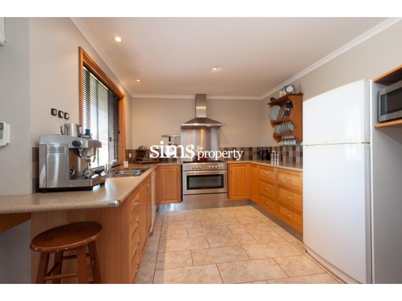 4 Peacock Place, Legana TAS 7277