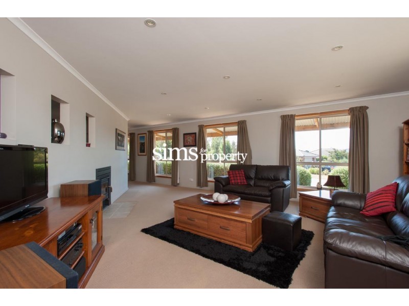 4 Peacock Place, Legana TAS 7277