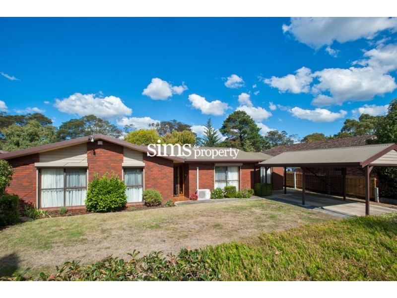 24 Parklands Parade, Newnham TAS 7248