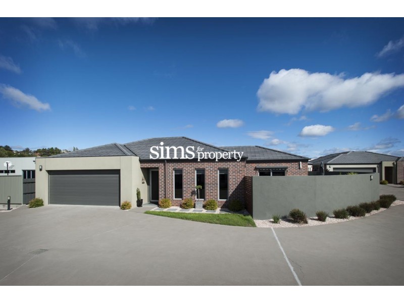 1/7 St James Close, Newstead TAS 7250