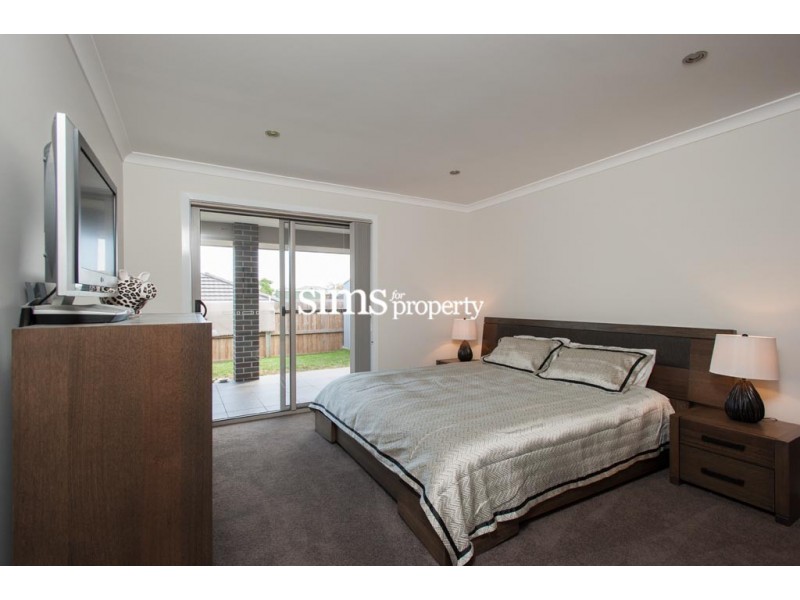 2/17 Tender Way, St Leonards TAS 7250