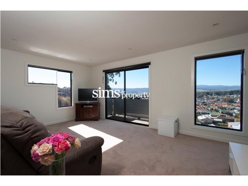 21 Jillian Street, Kings Meadows TAS 7249