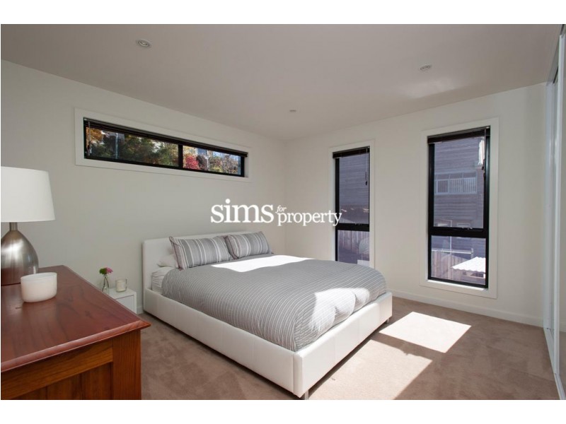 21 Jillian Street, Kings Meadows TAS 7249