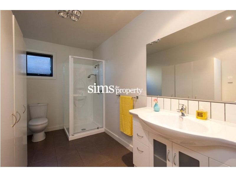 21 Jillian Street, Kings Meadows TAS 7249