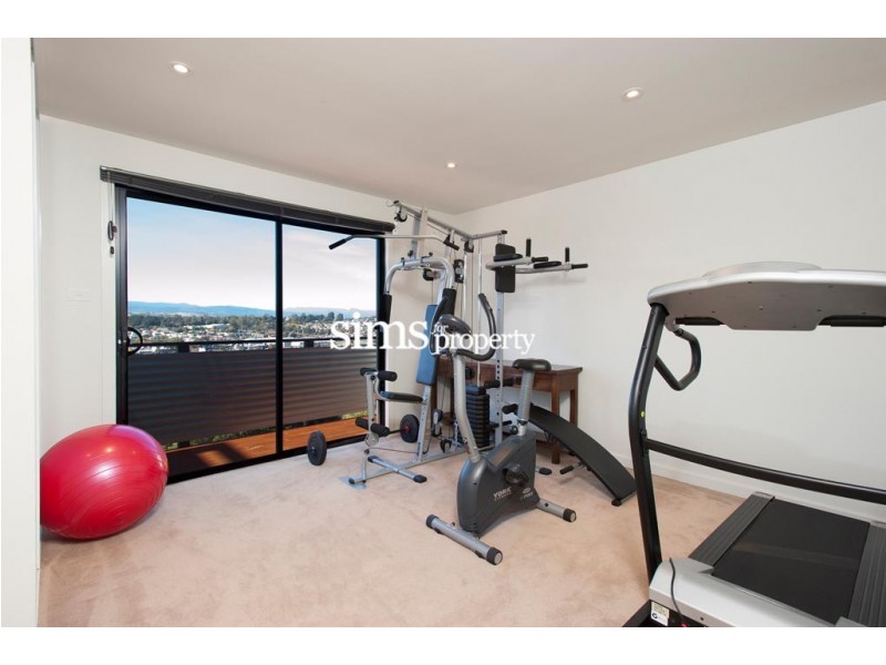 21 Jillian Street, Kings Meadows TAS 7249