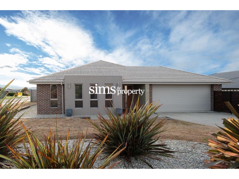 28 Comice Place, Newnham TAS 7248