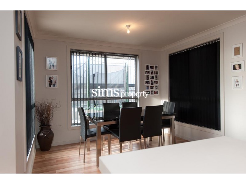 28 Comice Place, Newnham TAS 7248