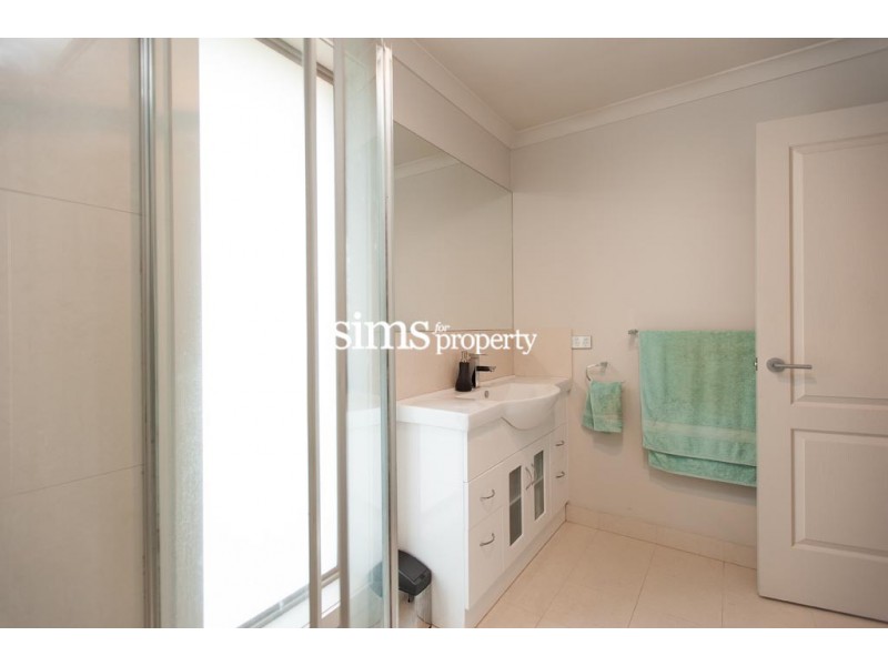 28 Comice Place, Newnham TAS 7248