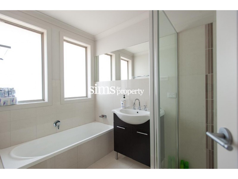 28 Comice Place, Newnham TAS 7248