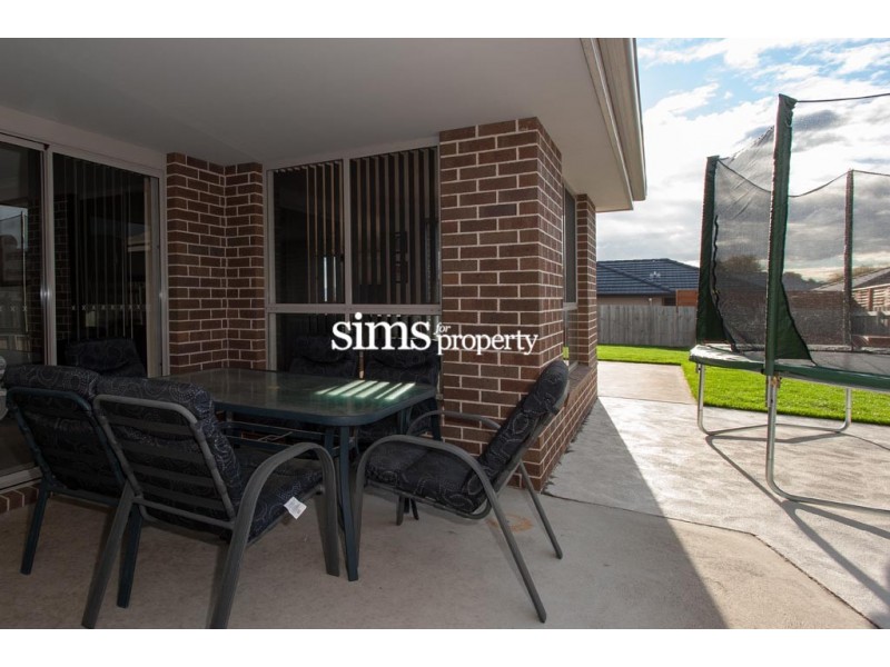 28 Comice Place, Newnham TAS 7248