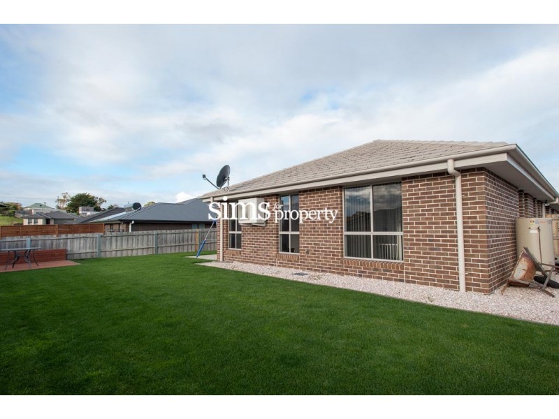 28 Comice Place, Newnham TAS 7248