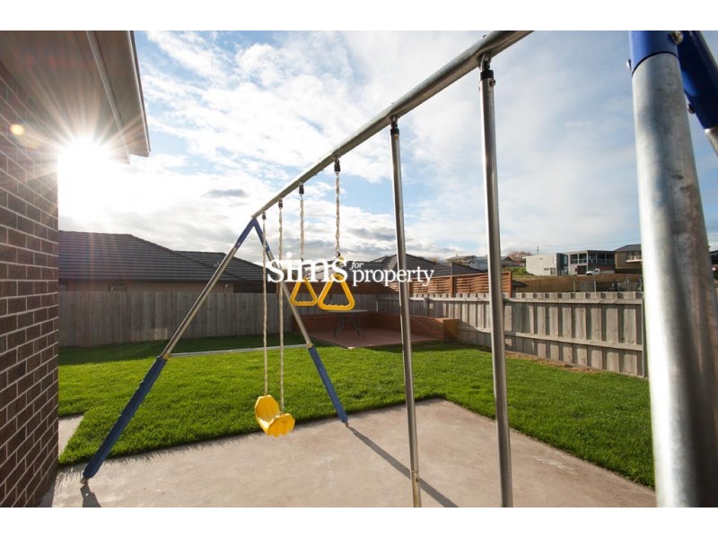 28 Comice Place, Newnham TAS 7248