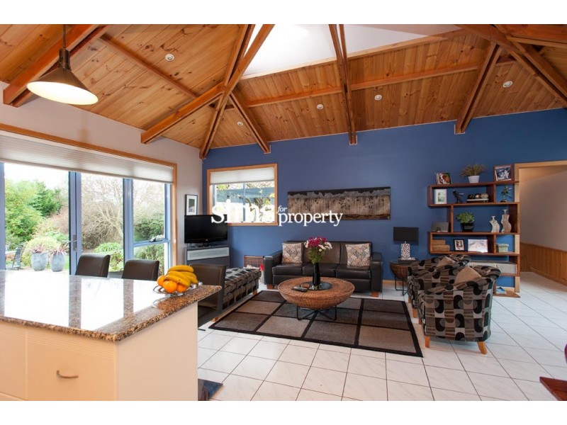 10 Penwood Close, Norwood TAS 7250