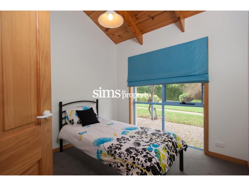 10 Penwood Close, Norwood TAS 7250