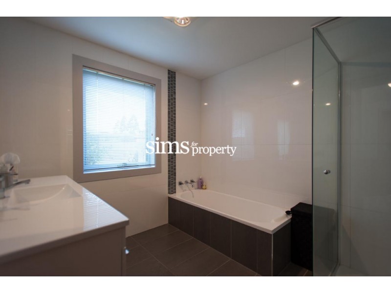 10 Penwood Close, Norwood TAS 7250