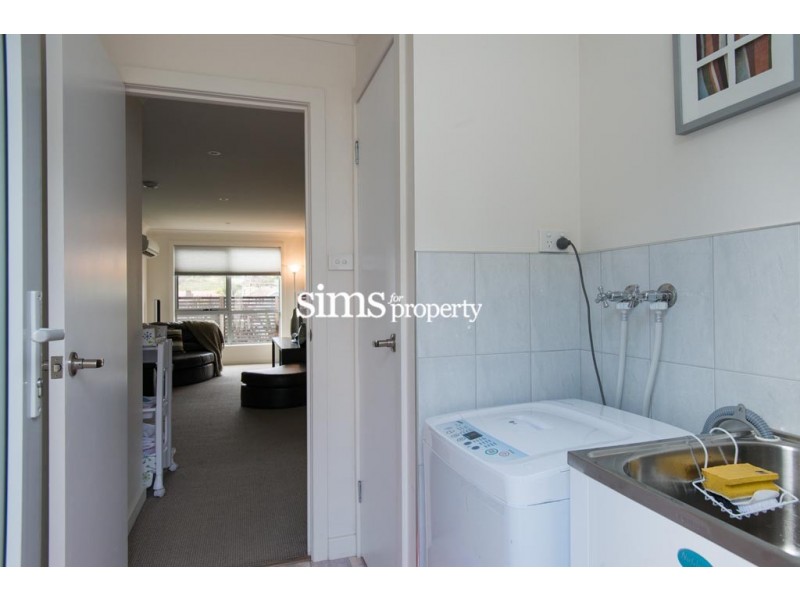 6/6a Ravenswood Road, Ravenswood TAS 7250