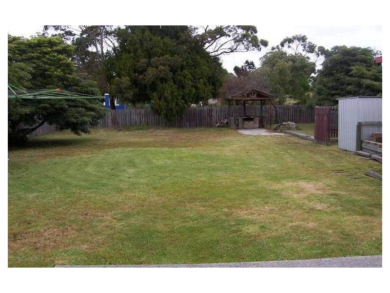 11 Reserve Street, Binalong Bay TAS 7216