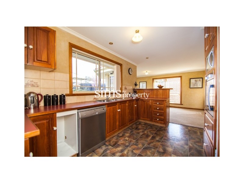 77 Harley Parade, Prospect Vale TAS 7250