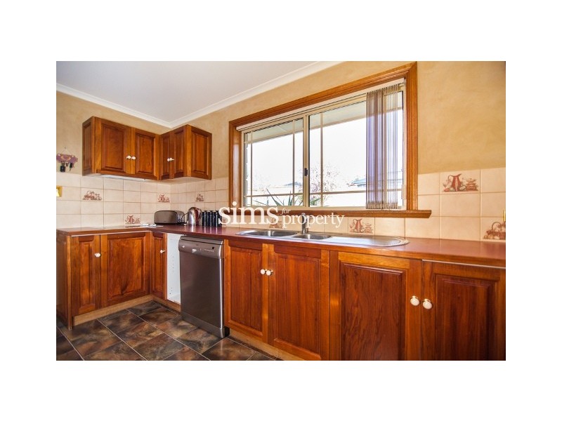 77 Harley Parade, Prospect Vale TAS 7250