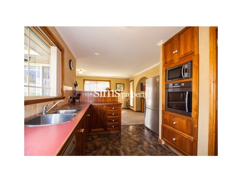 77 Harley Parade, Prospect Vale TAS 7250