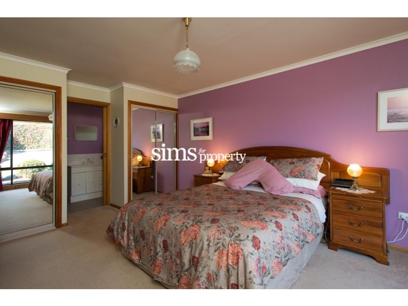 16 Casino Rise, Prospect Vale TAS 7250