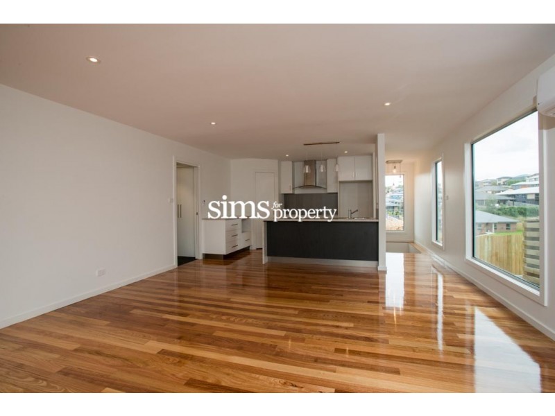 1/1 Stacks Court, Prospect Vale TAS 7250