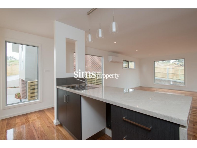 1/1 Stacks Court, Prospect Vale TAS 7250