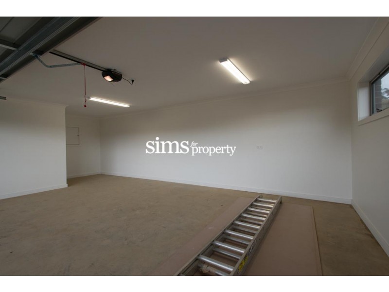 1/1 Stacks Court, Prospect Vale TAS 7250