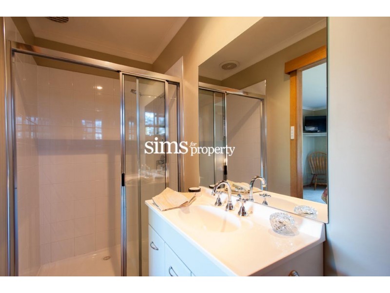 16 Zena Place, Hadspen TAS 7290