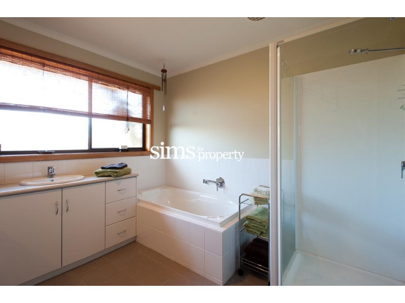 16 Zena Place, Hadspen TAS 7290