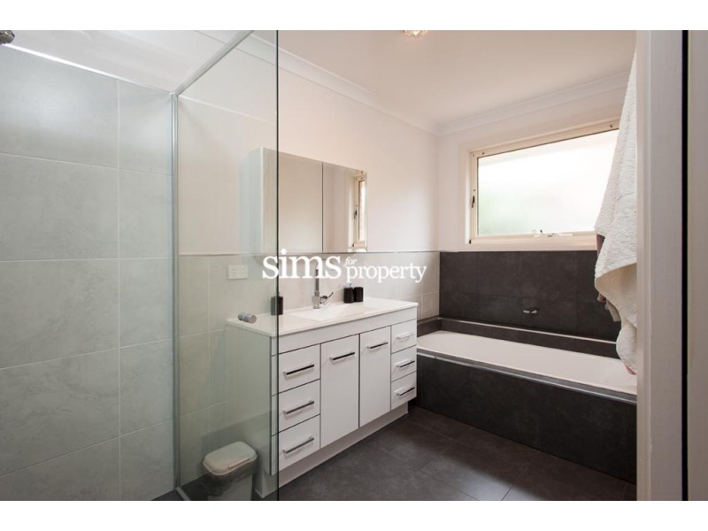 1 Malunga Street, Kings Meadows TAS 7249