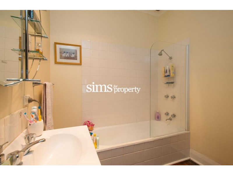 24 Laura Street, West Launceston TAS 7250
