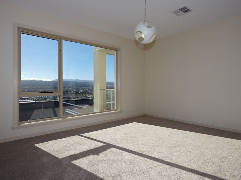 36 Floreat Crescent, Trevallyn TAS 7250