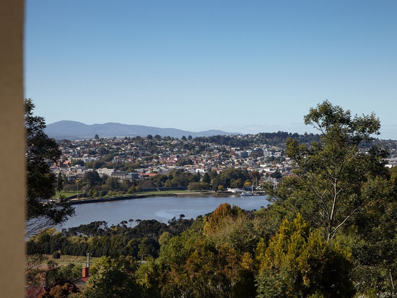 36 Floreat Crescent, Trevallyn TAS 7250