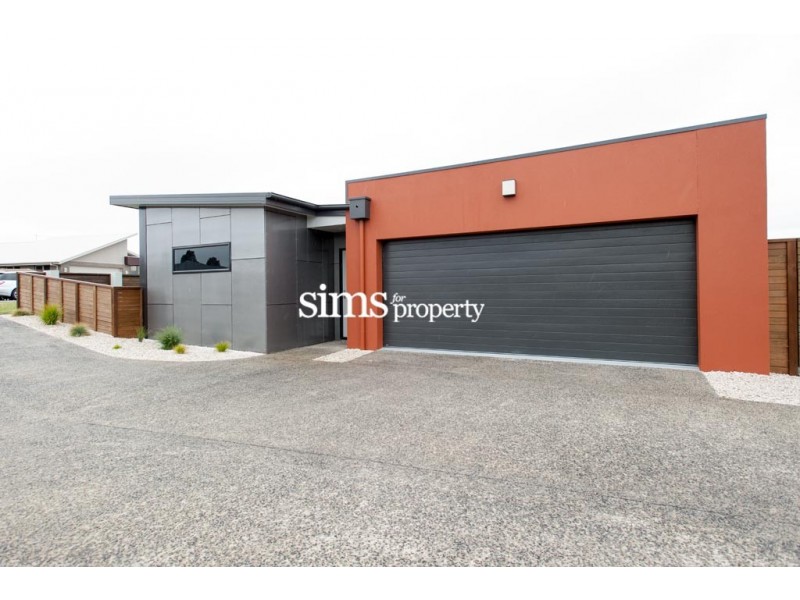 4/40 Legges Crescent, Prospect TAS 7250