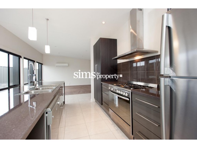 4/40 Legges Crescent, Prospect TAS 7250