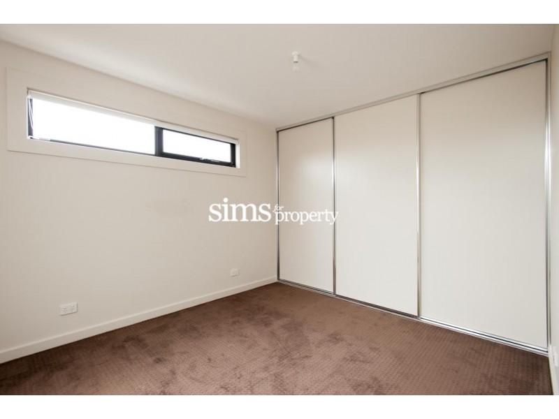 4/40 Legges Crescent, Prospect TAS 7250